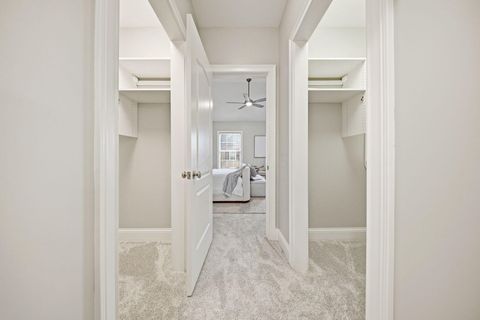 Tiny photo for 42 Keswick Woods, New Albany, OH 43054 (MLS # 226007350)