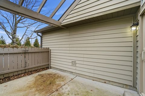 Tiny photo for 202 Deer Cross Lane, Powell, OH 43065 (MLS # 225046137)