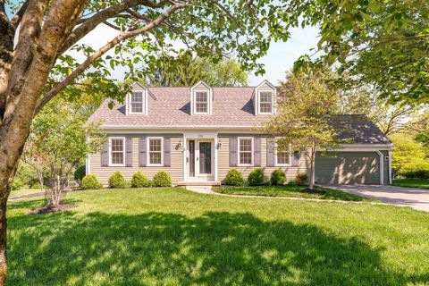 Photo of 316 Weydon Road, Worthington, OH 43085 (MLS # 226015413)