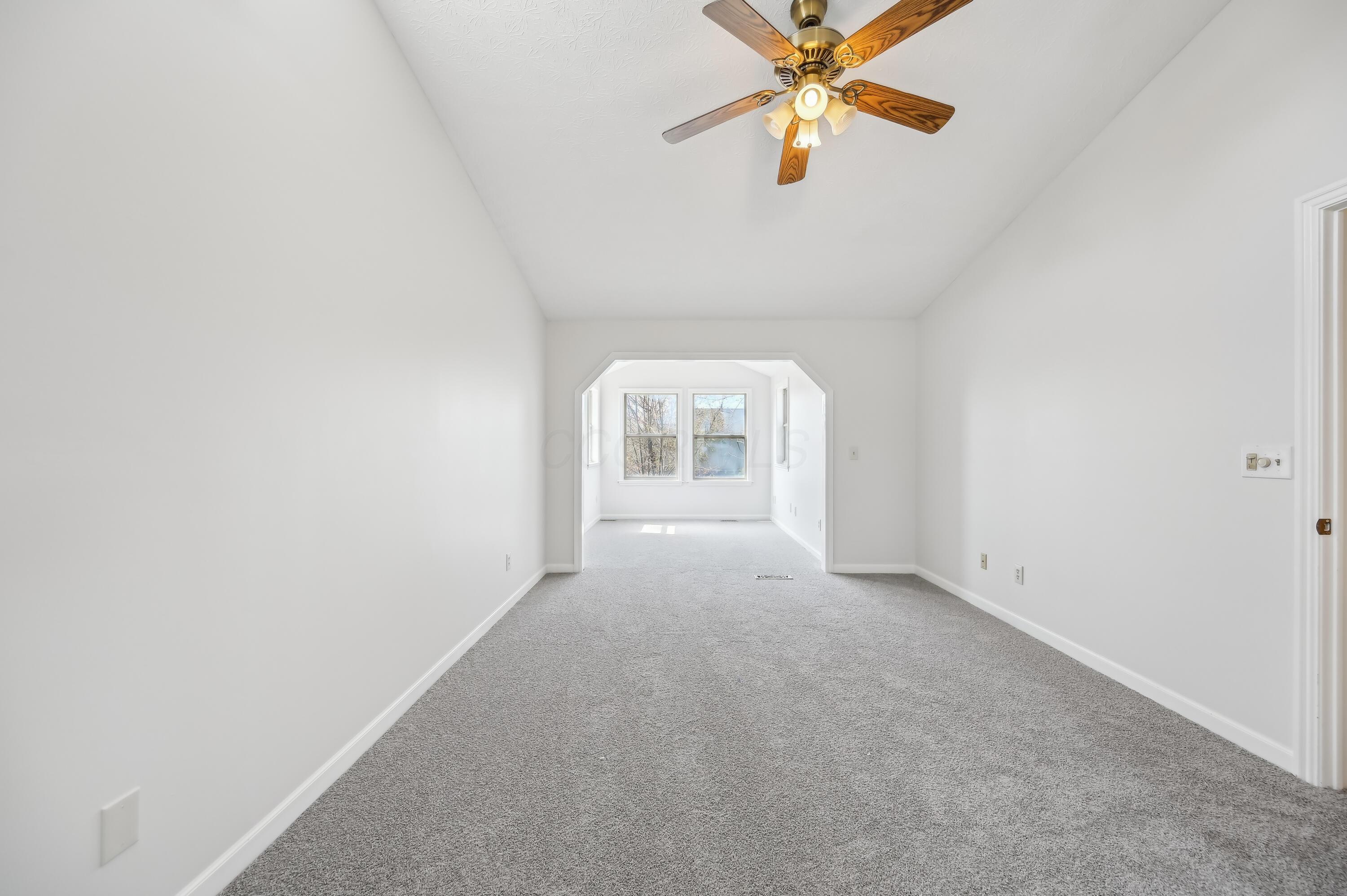 877 Pelham Court, Westerville, Ohio image 24