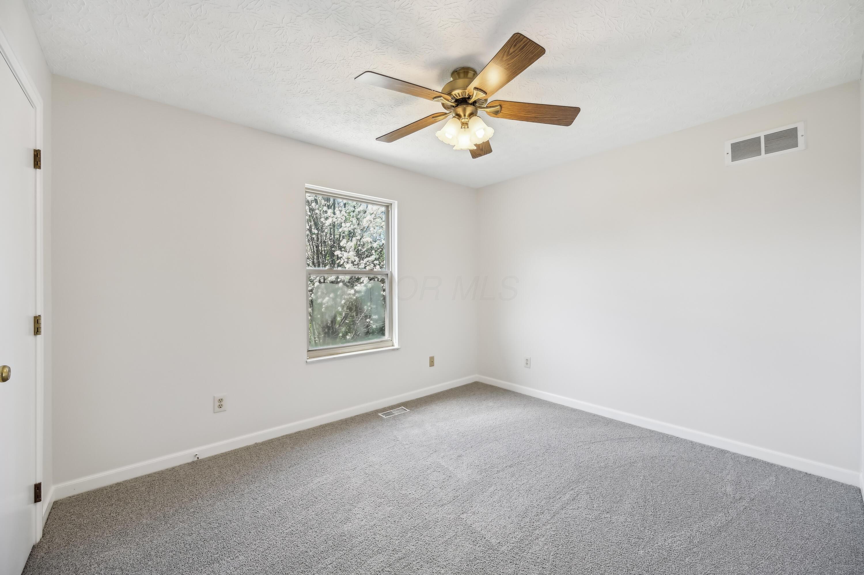 877 Pelham Court, Westerville, Ohio image 26