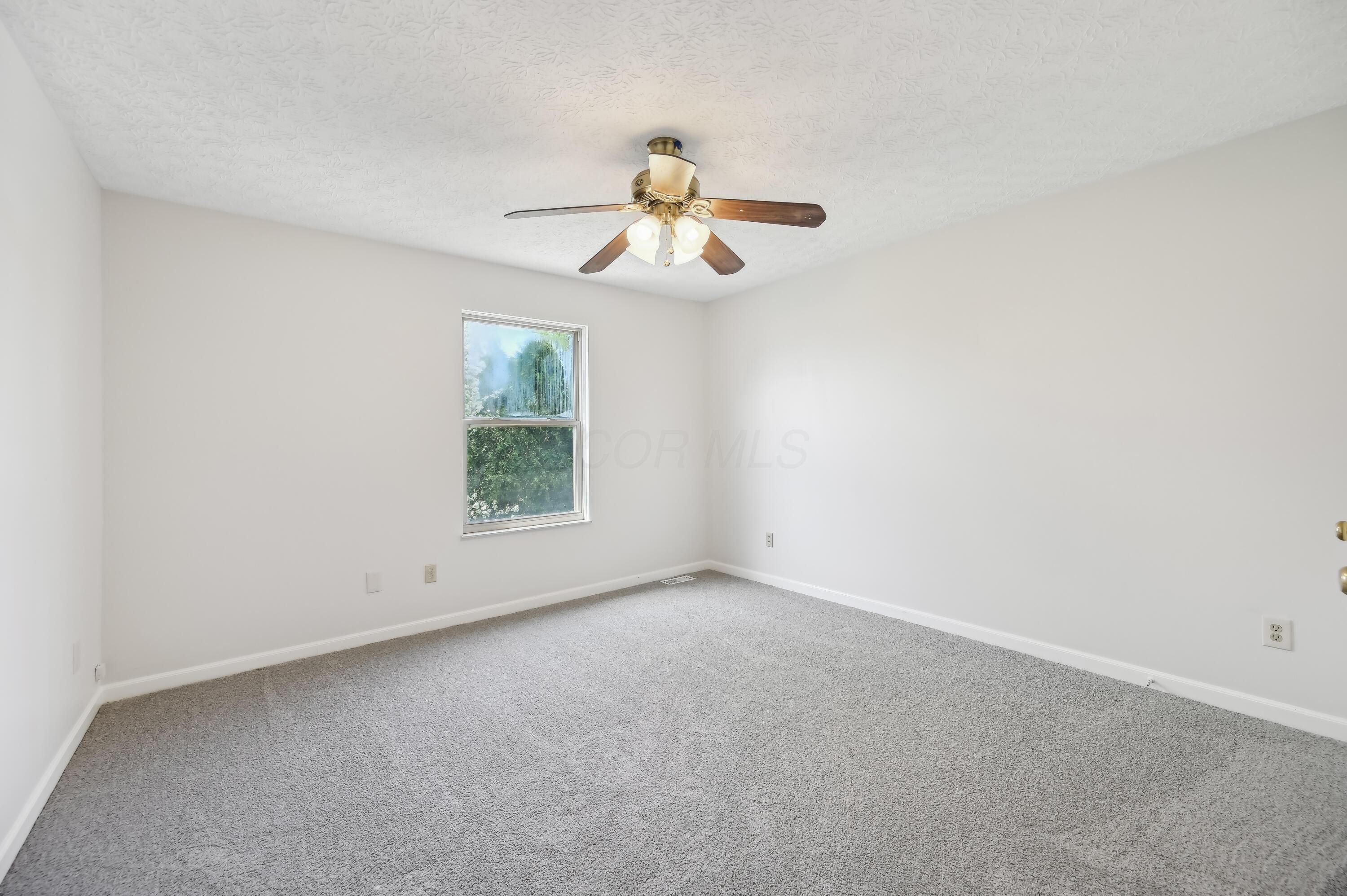 877 Pelham Court, Westerville, Ohio image 5