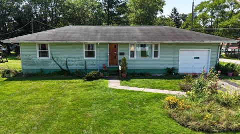 Photo of 1025 Kumler Street, Baltimore, OH 43105 (MLS # 225040624) Photo of 1025 Kumler Street, Baltimore, OH 43105 (MLS # 225040624)