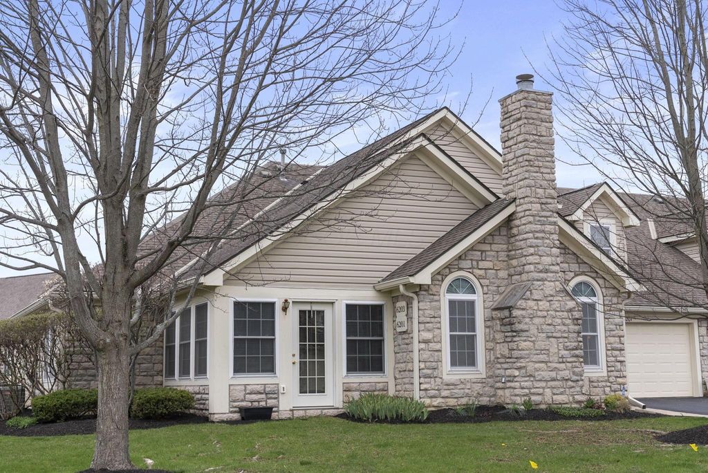 Photo of 6201 Payton Street 1A #1A, Dublin, OH 43016 (MLS # 226010055)