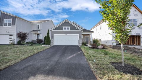 Photo of 3803 Shoal Way, Powell, OH 43065 (MLS # 225037158) Photo of 3803 Shoal Way, Powell, OH 43065 (MLS # 225037158)