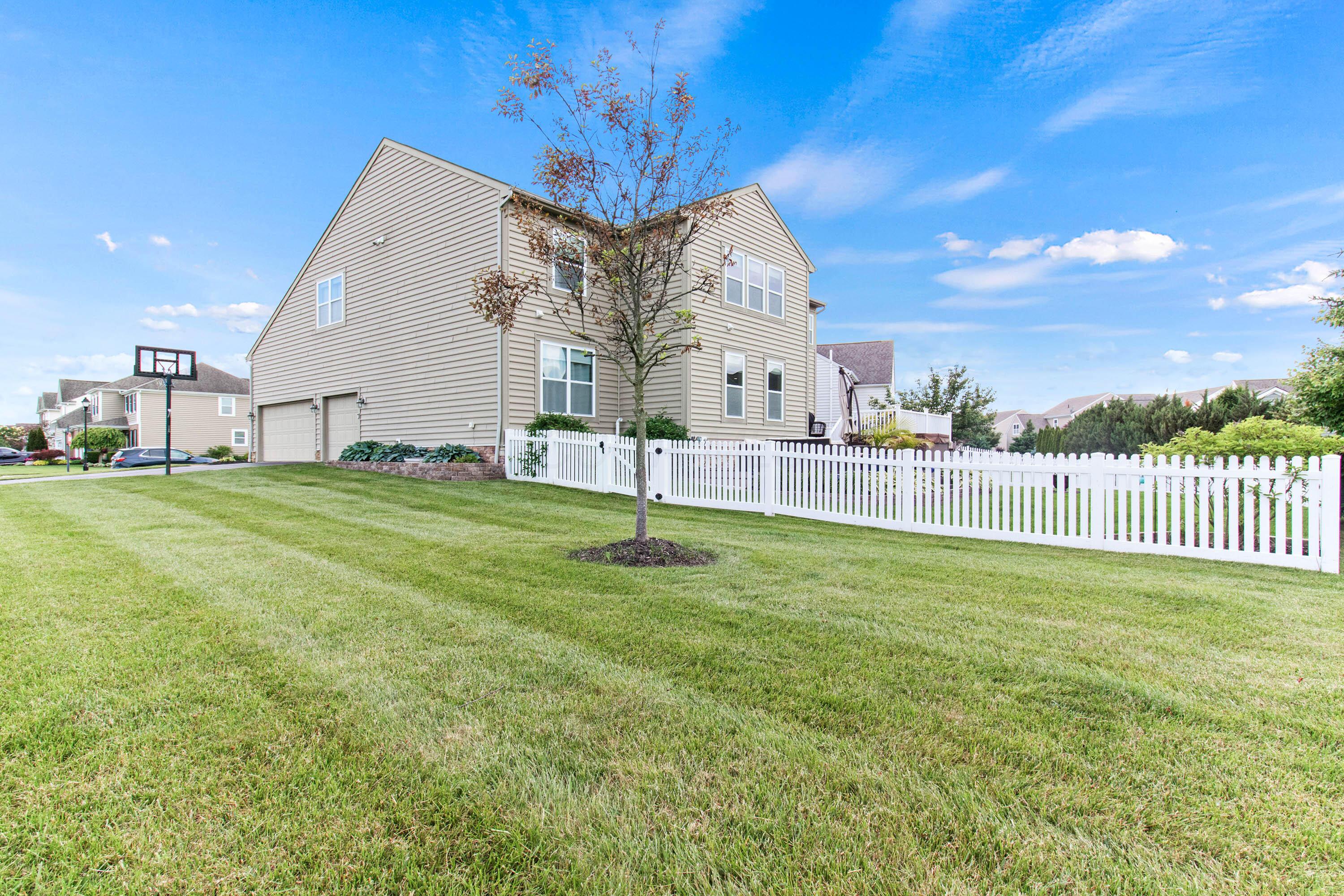 1356 Scotsman Drive, Grove City, Ohio image 39