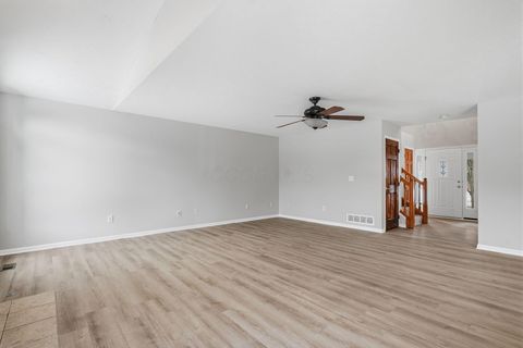 Tiny photo for 4554 Commons Park Drive, New Albany, OH 43054 (MLS # 226004599)