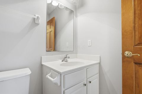 Tiny photo for 4554 Commons Park Drive, New Albany, OH 43054 (MLS # 226004599)