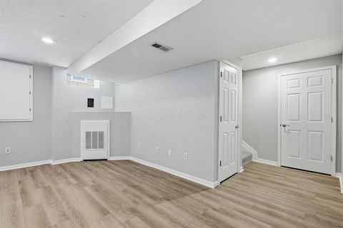 Tiny photo for 4554 Commons Park Drive, New Albany, OH 43054 (MLS # 226004599)