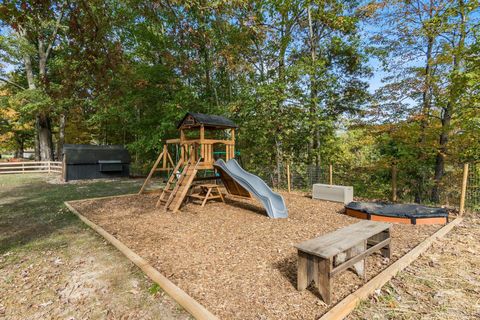 Tiny photo for 5579 Stover Road, Ostrander, OH 43061 (MLS # 225039488)