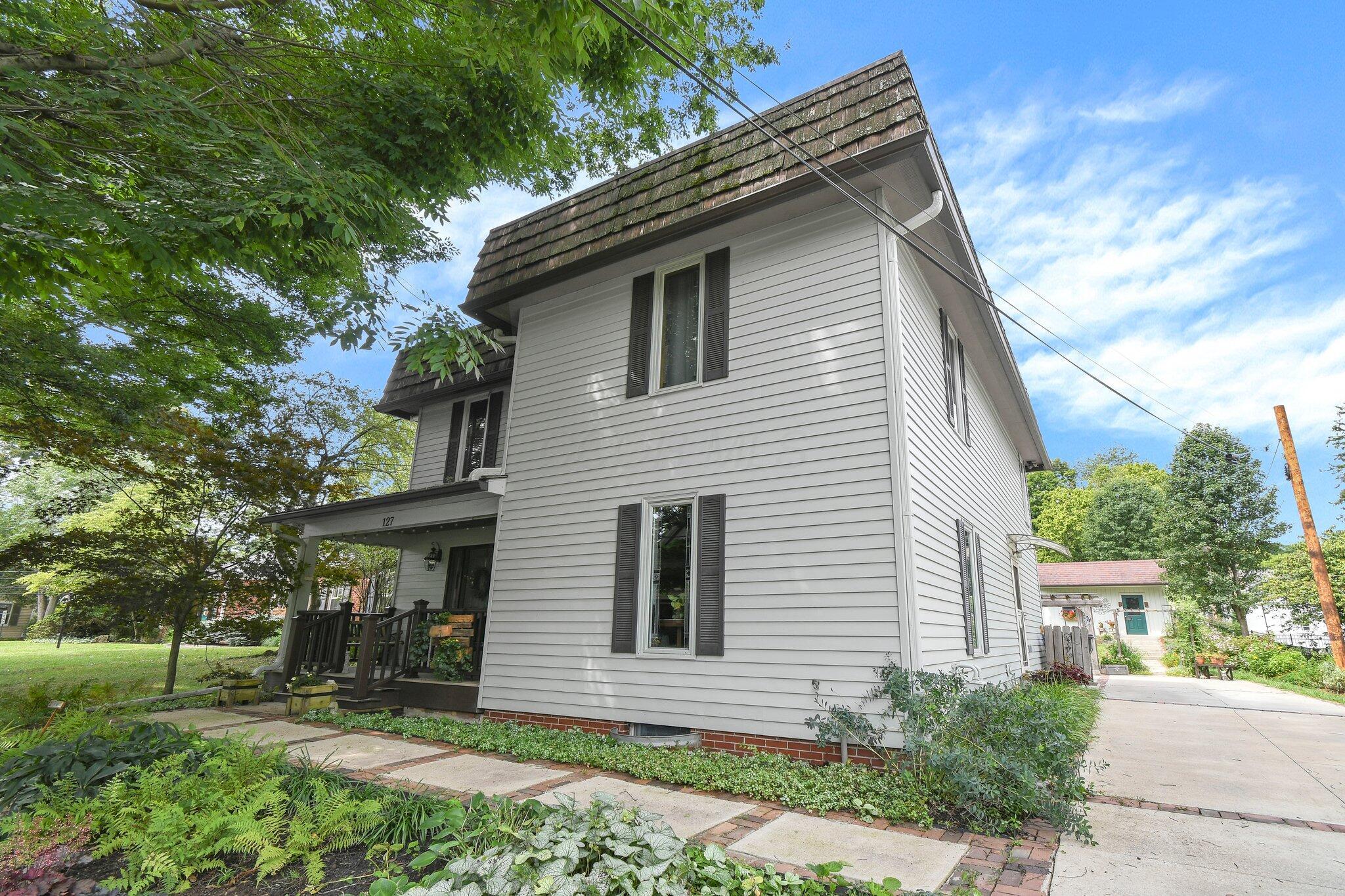 127 S Mulberry Street, Granville, Ohio image 4