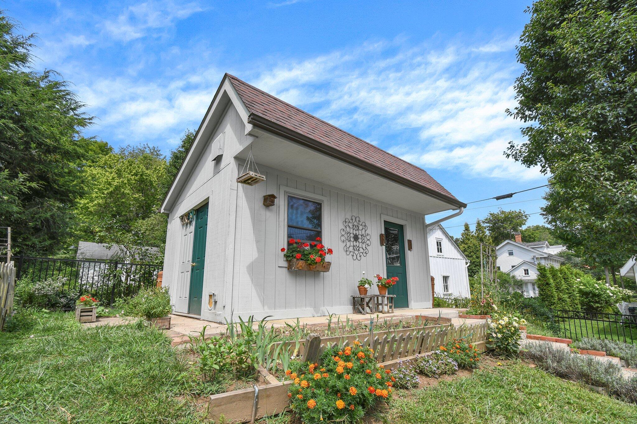 127 S Mulberry Street, Granville, Ohio image 13
