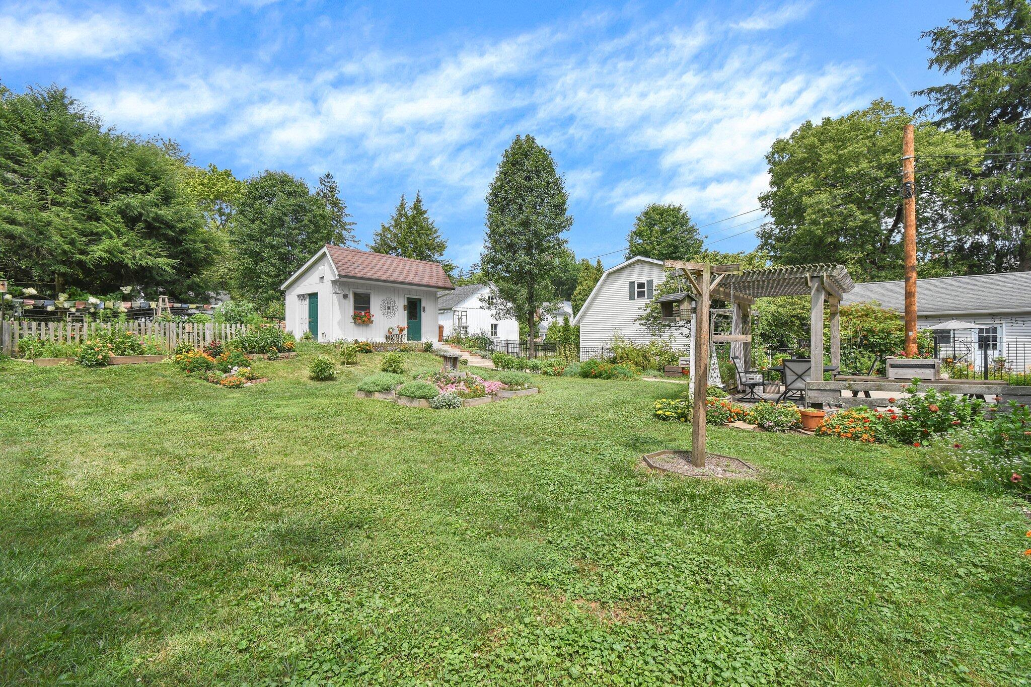 127 S Mulberry Street, Granville, Ohio image 11