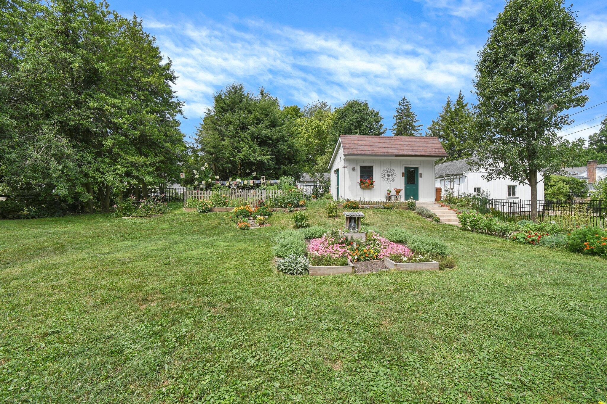127 S Mulberry Street, Granville, Ohio image 10
