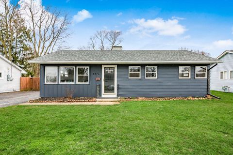 Photo of 4275 Wayne Street, Hilliard, OH 43026 (MLS # 226007310)