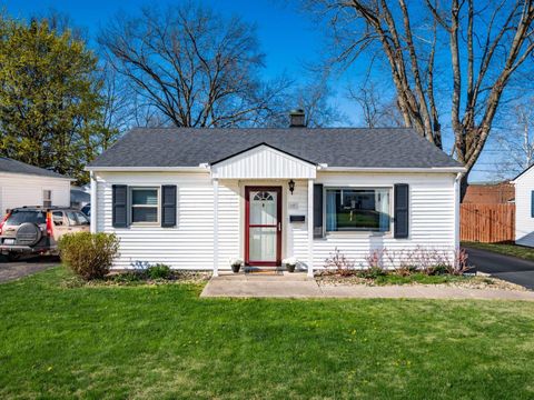Photo of 60 Orchard Heights, Delaware, OH 43015 (MLS # 226011066)
