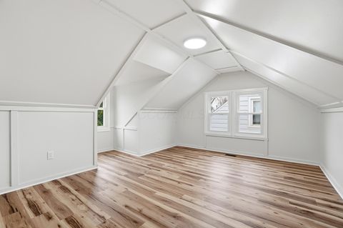 Tiny photo for 1915 Kenwood Avenue, Springfield, OH 45505 (MLS # 226000584)