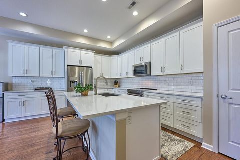 Tiny photo for 5412 Tathwell Drive 39 #39, New Albany, OH 43054 (MLS # 226004180)