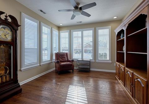 Tiny photo for 5412 Tathwell Drive 39 #39, New Albany, OH 43054 (MLS # 226004180)