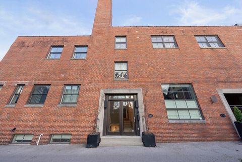 Photo of 624 Jaeger Street 8 #8, Columbus, OH 43206 (MLS # 226009030)