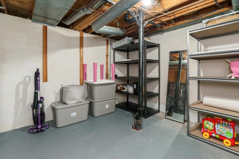 Tiny photo for 1537 Sandringham Court, Columbus, OH 43220 (MLS # 226000572)