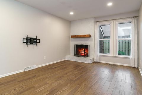 Tiny photo for 1537 Sandringham Court, Columbus, OH 43220 (MLS # 226000572)