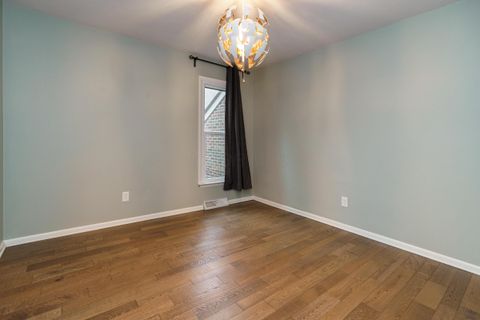 Tiny photo for 1537 Sandringham Court, Columbus, OH 43220 (MLS # 226000572)