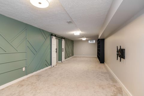 Tiny photo for 1537 Sandringham Court, Columbus, OH 43220 (MLS # 226000572)