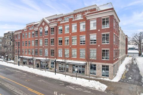 Photo of 845 N High Street 407 #407, Columbus, OH 43215 (MLS # 226003218)