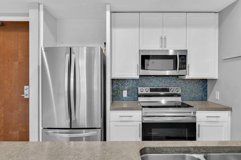 Tiny photo for 845 N High Street 407 #407, Columbus, OH 43215 (MLS # 226003218)