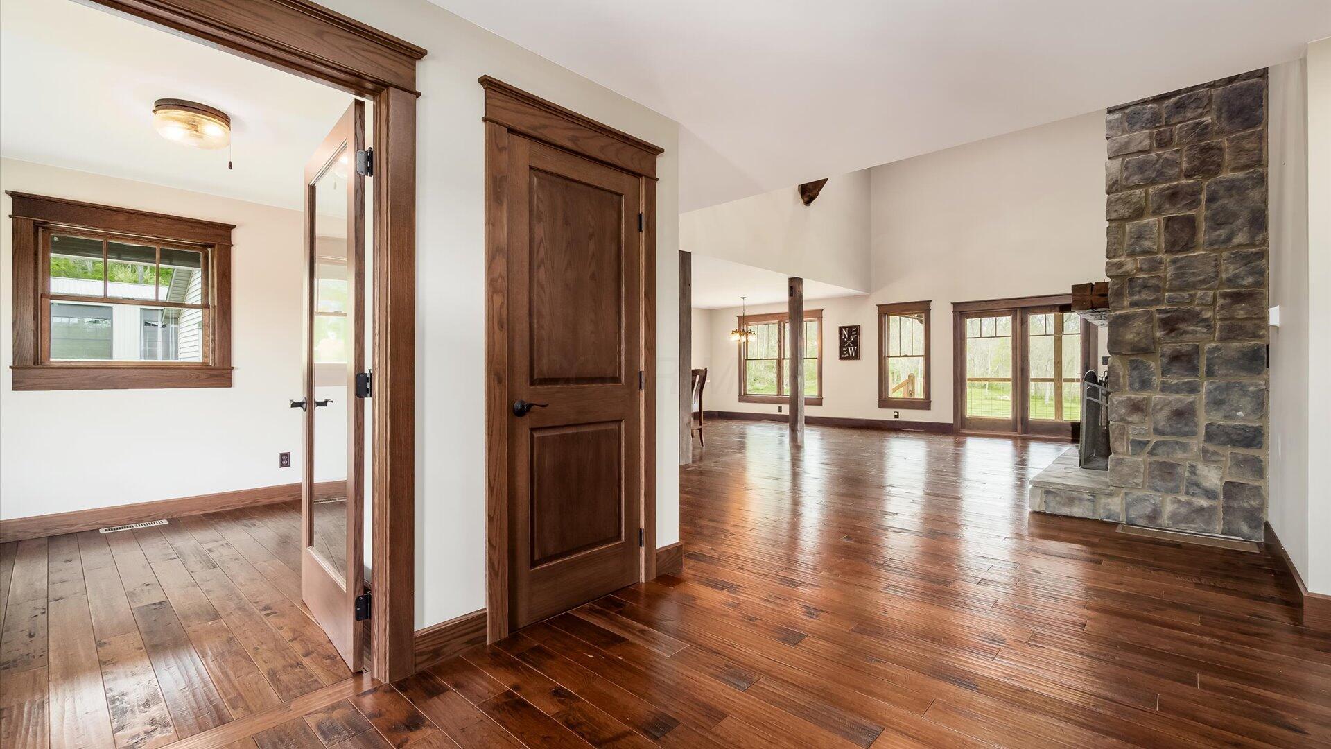 9615 Rural Dale Road, Blue Rock, Ohio image 13