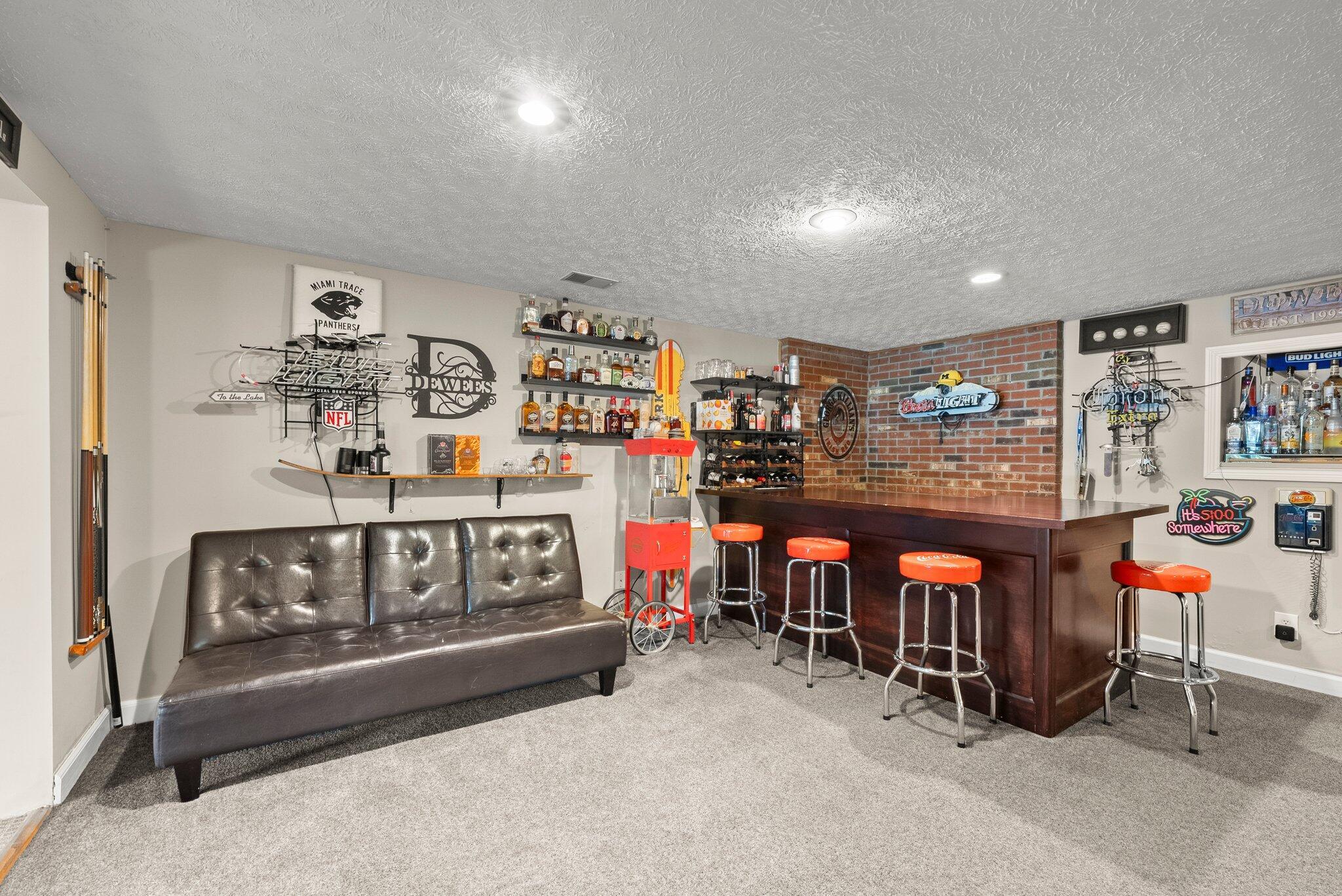 1244 E Choctaw Drive, London, Ohio image 29
