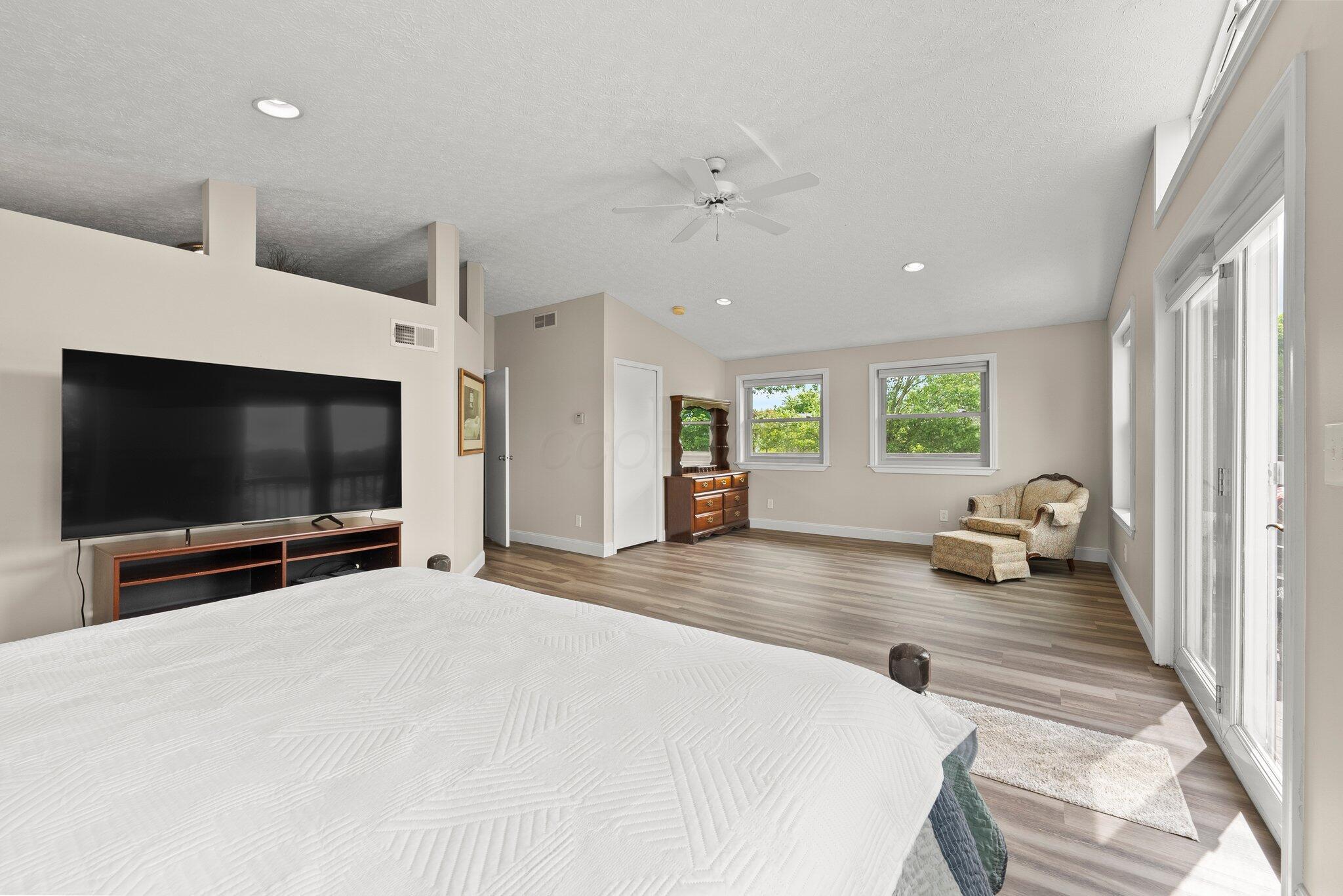 1244 E Choctaw Drive, London, Ohio image 15