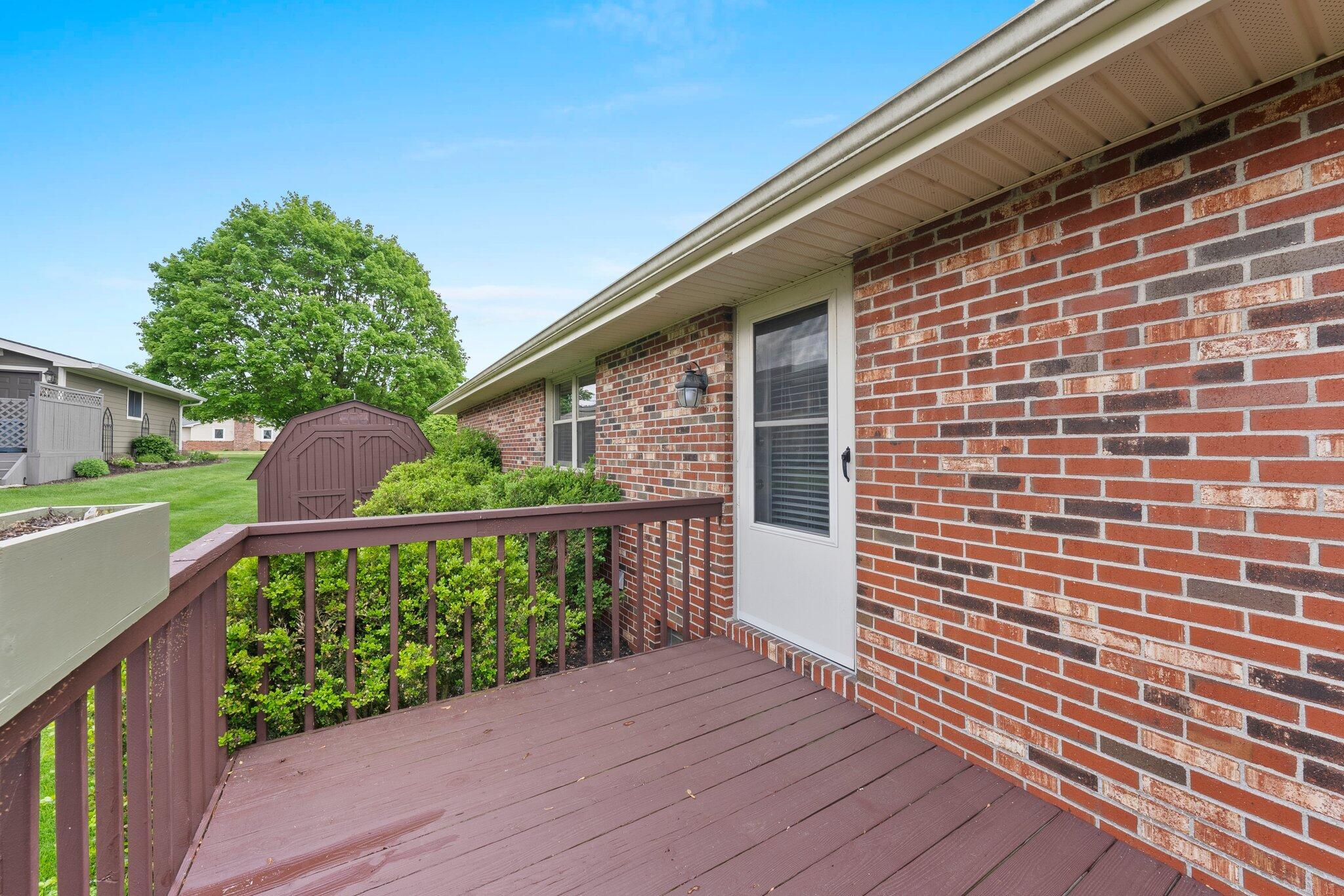 1244 E Choctaw Drive, London, Ohio image 36