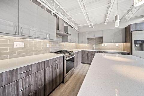 Photo of 367 Auden Avenue 206 #206, Columbus, OH 43215 (MLS # 226006619)