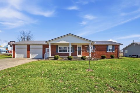 Photo of 926 Old Chillicothe Road SE, Washington Court House, OH 43160 (MLS # 226005053)