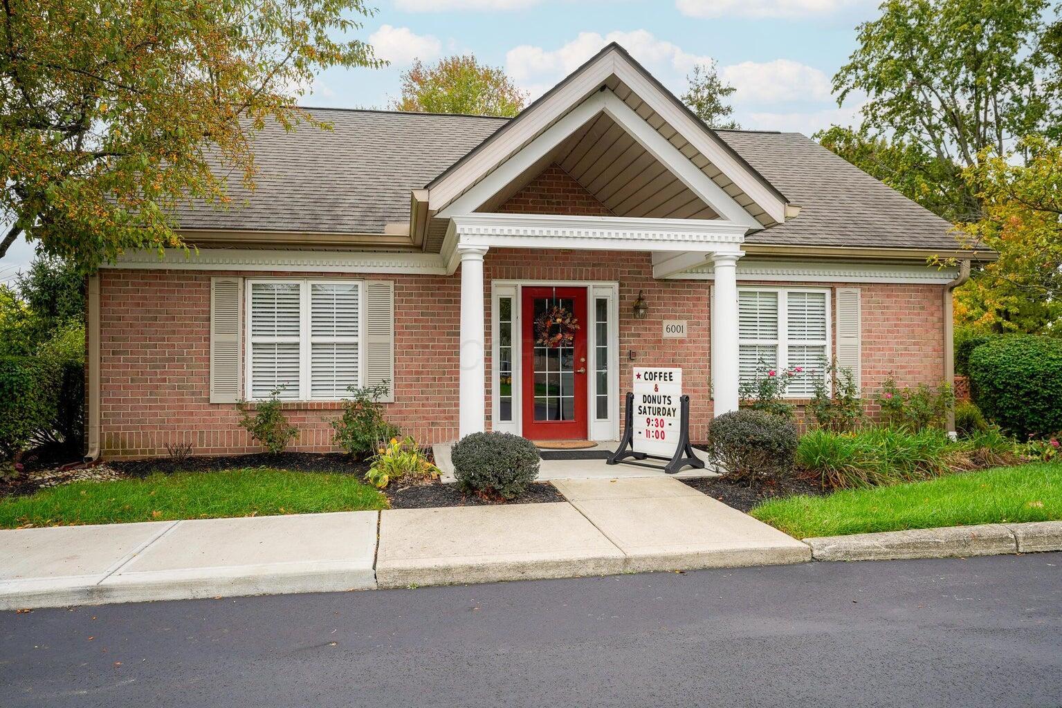 6053 Blendon Chase Drive, Westerville, Ohio image 31