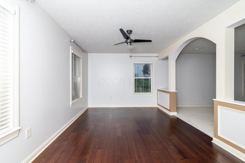 Tiny photo for 639 Academy Drive, Galloway, OH 43119 (MLS # 226029186)