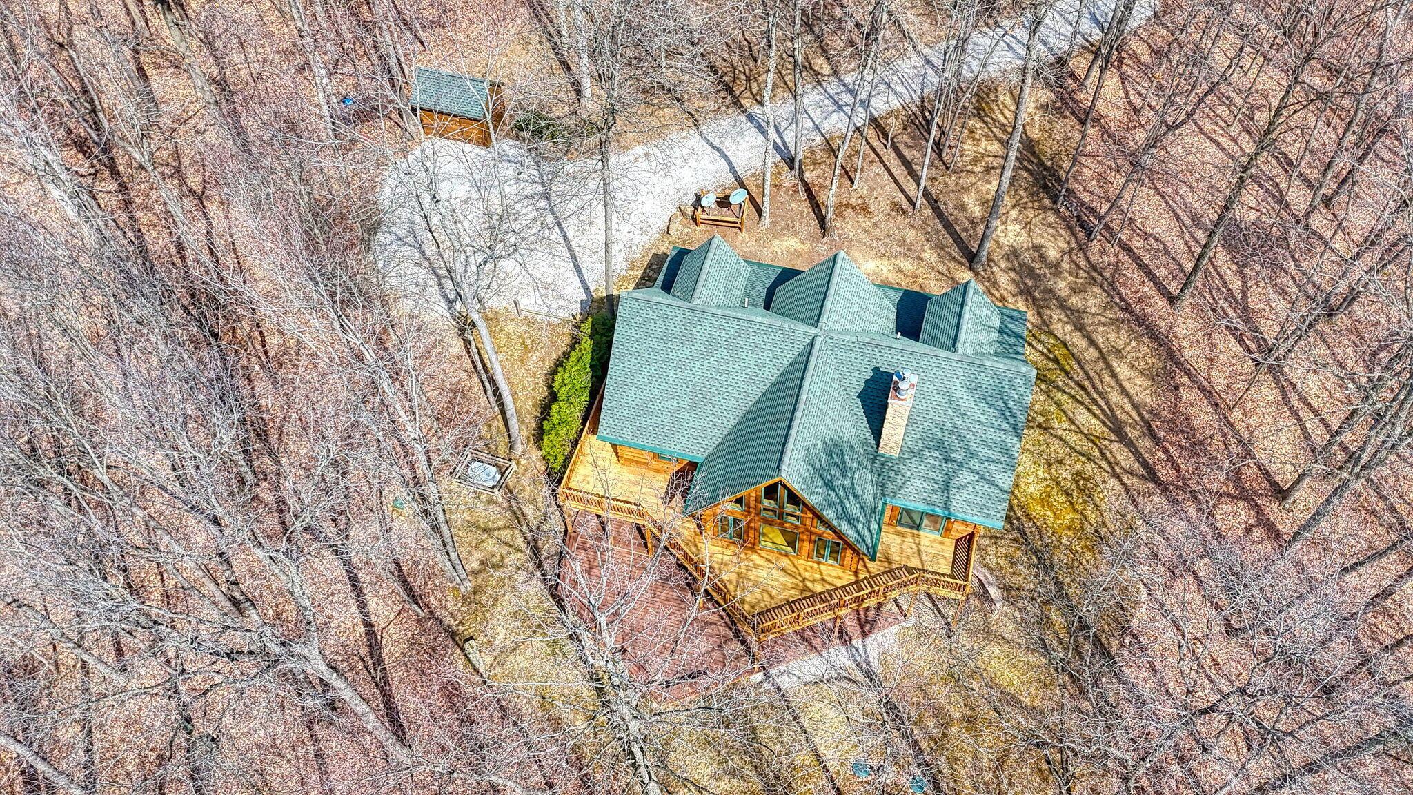 11773 Woodland Ridge Road, Rockbridge, Ohio image 10