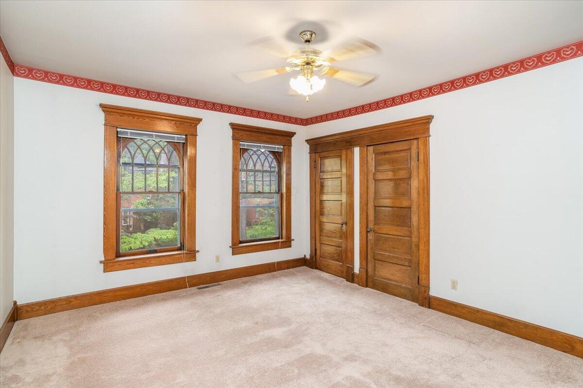 355 W 7th Avenue, Columbus, Ohio image 32