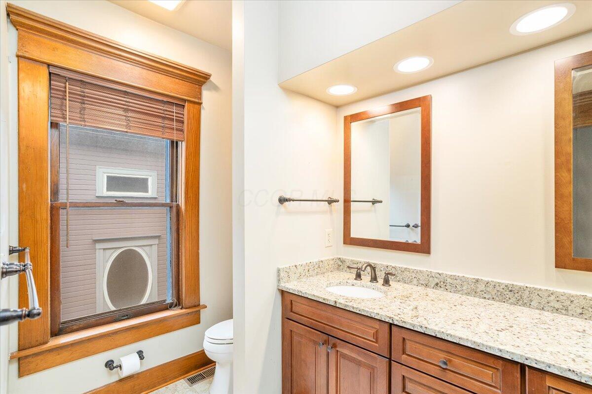355 W 7th Avenue, Columbus, Ohio image 30