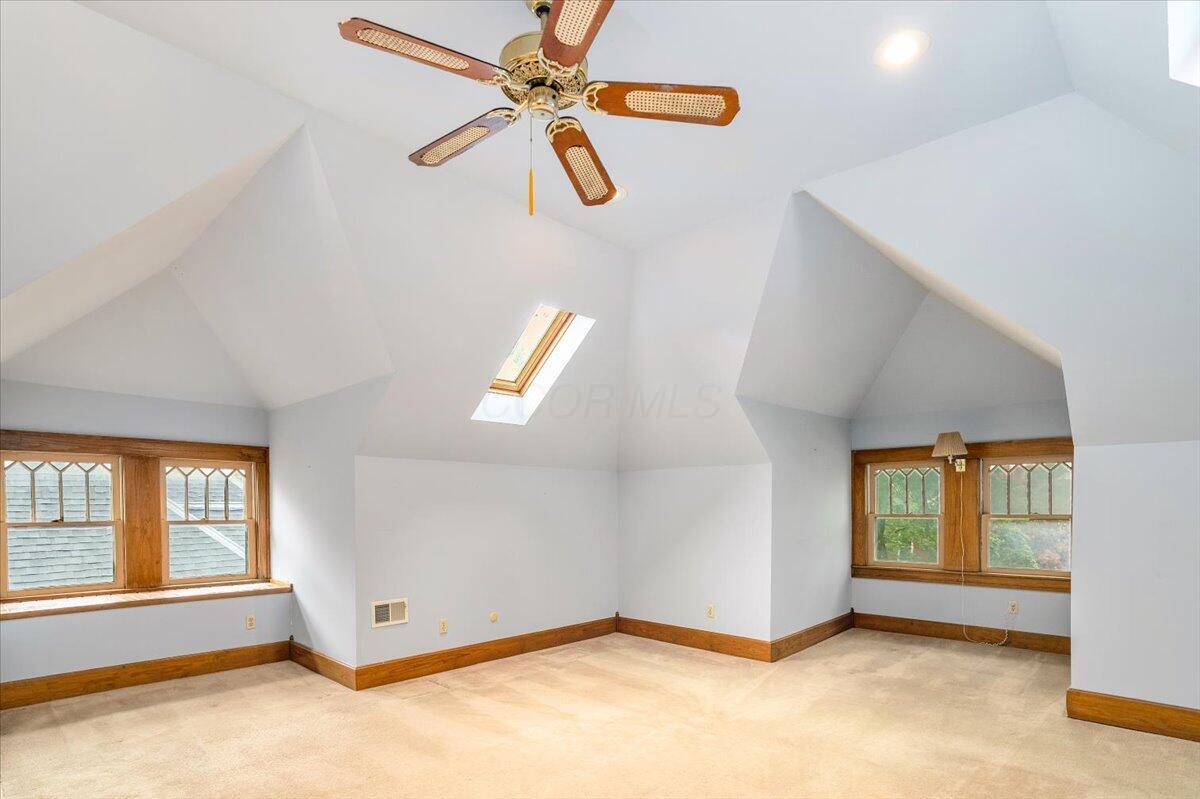 355 W 7th Avenue, Columbus, Ohio image 38