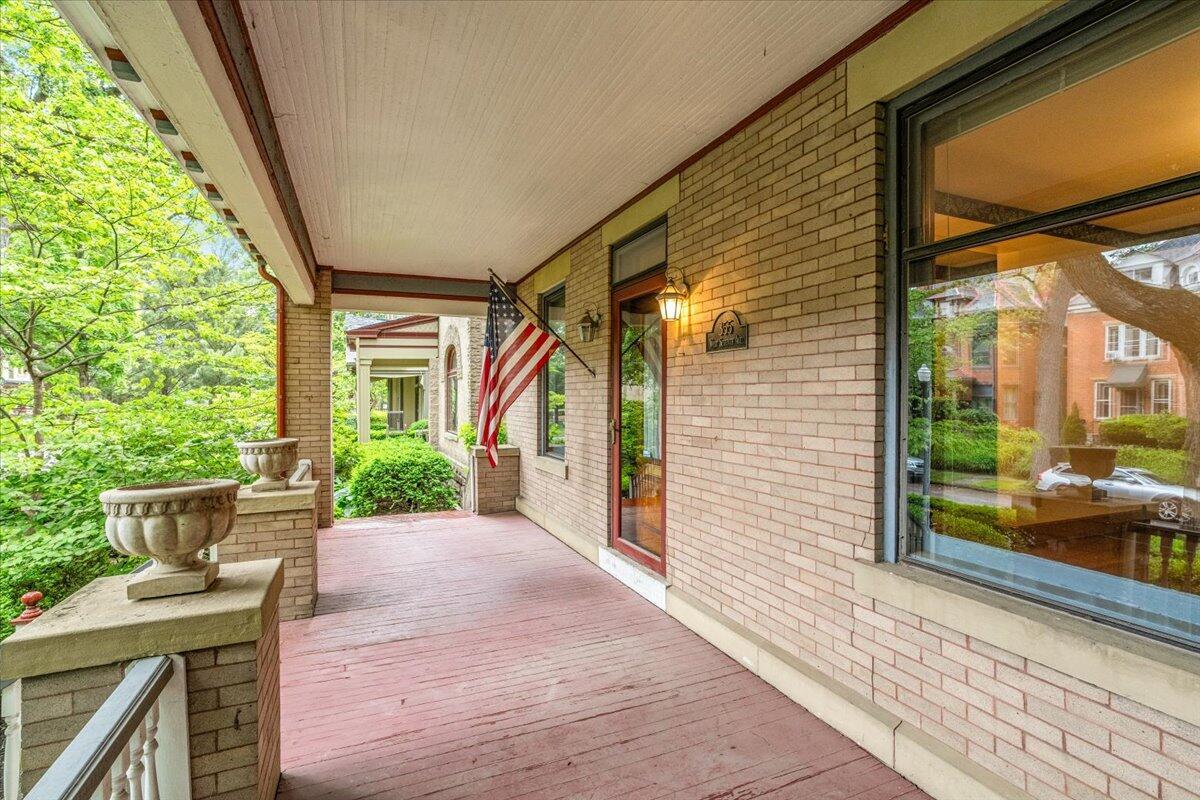 355 W 7th Avenue, Columbus, Ohio image 4