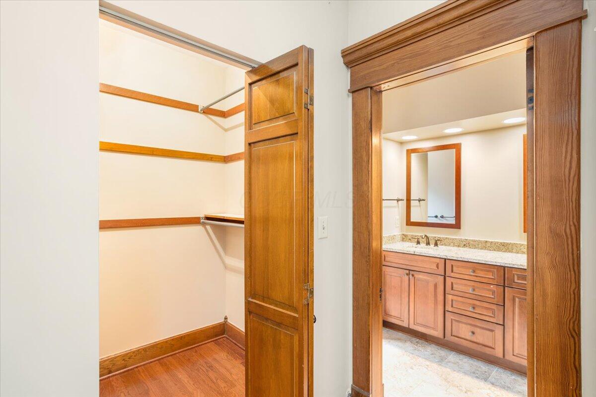 355 W 7th Avenue, Columbus, Ohio image 29