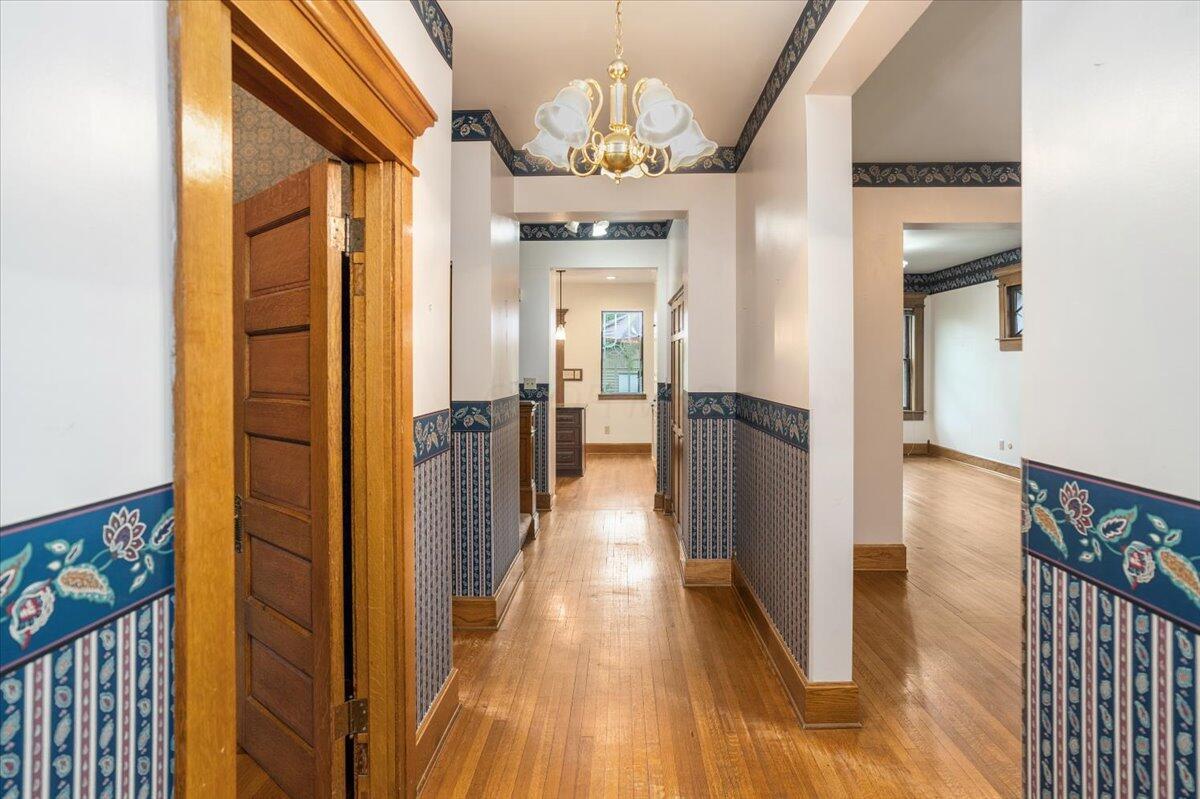 355 W 7th Avenue, Columbus, Ohio image 6