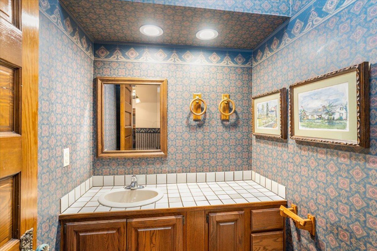 355 W 7th Avenue, Columbus, Ohio image 23