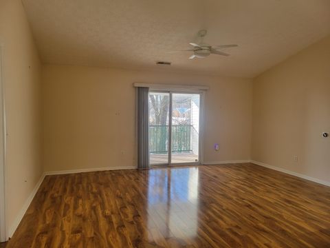 Tiny photo for 3137 Heron Pointe 202 #202, Columbus, OH 43231 (MLS # 226002915)