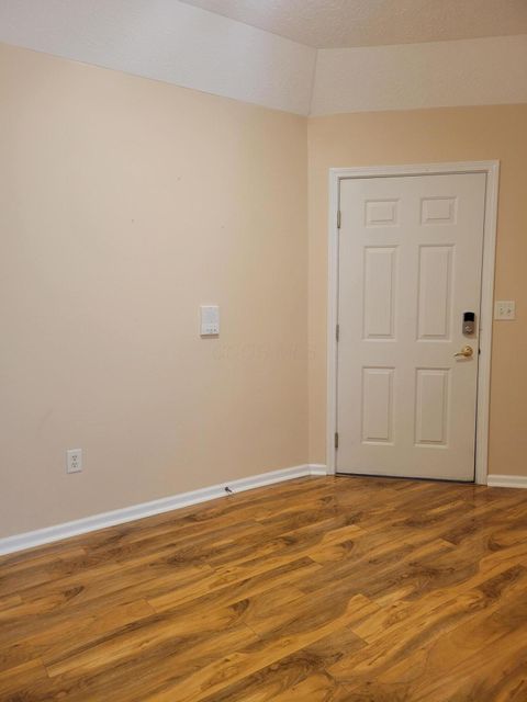 Tiny photo for 3137 Heron Pointe 202 #202, Columbus, OH 43231 (MLS # 226002915)