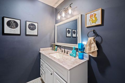 Tiny photo for 3140 Palomar Avenue, Columbus, OH 43231 (MLS # 225044752)