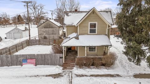 Photo of 320 S Lane Street, Bucyrus, OH 44820 (MLS # 226003856)